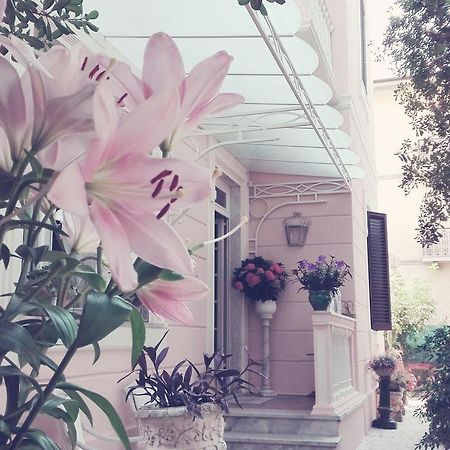 Villa La Fonte มารินา ดิ เปียตราซันตา ภายนอก รูปภาพ